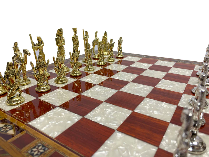 Council Chess Set - Wood Mosaic Pattern - Bricks Masons