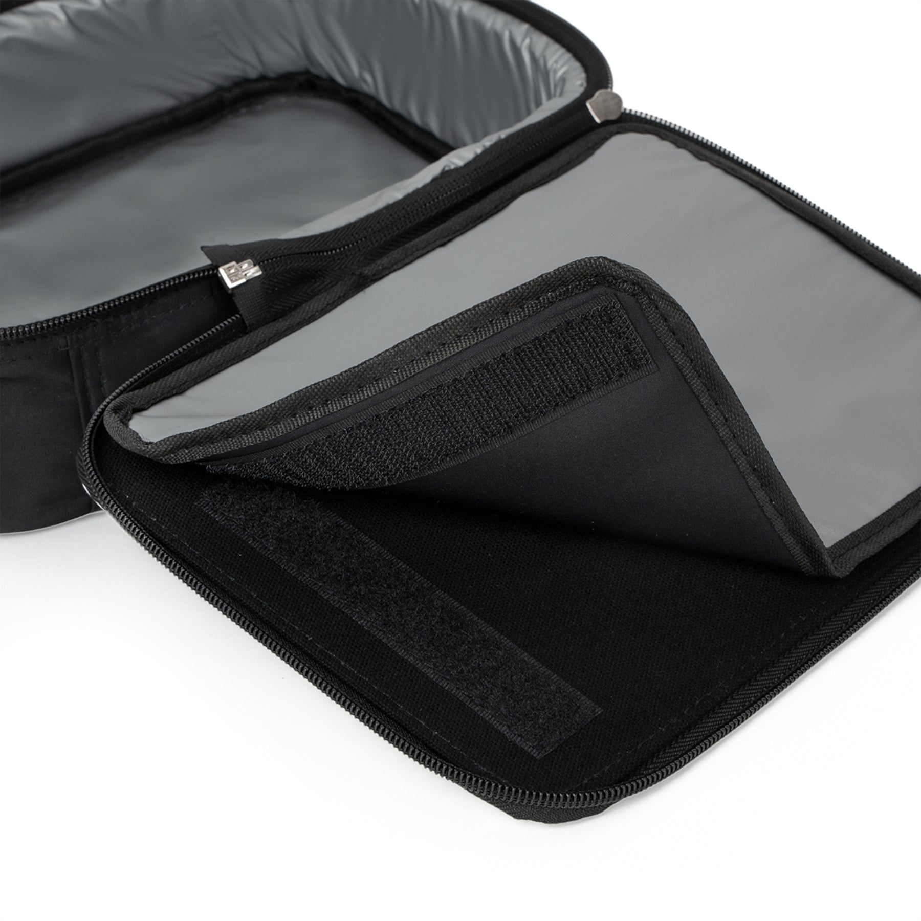 Queen of the South Lunch Bag - Blue Fully Insulated Zipper Closure - Bricks Masons