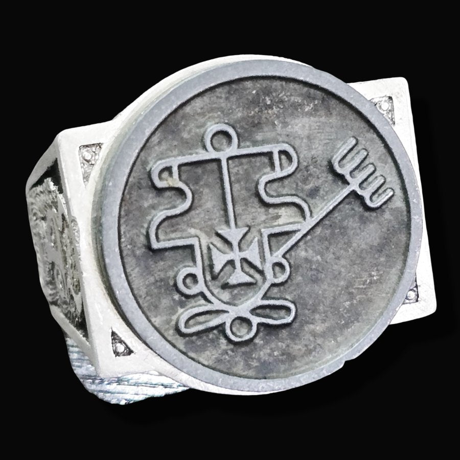 Demon Ring 20 KING PURSON 72 Demons Lesser Key of Solomon Goetia In Silver 2.2 cm x 1.8 cm 18 Gr Art 1798 - Bricks Masons