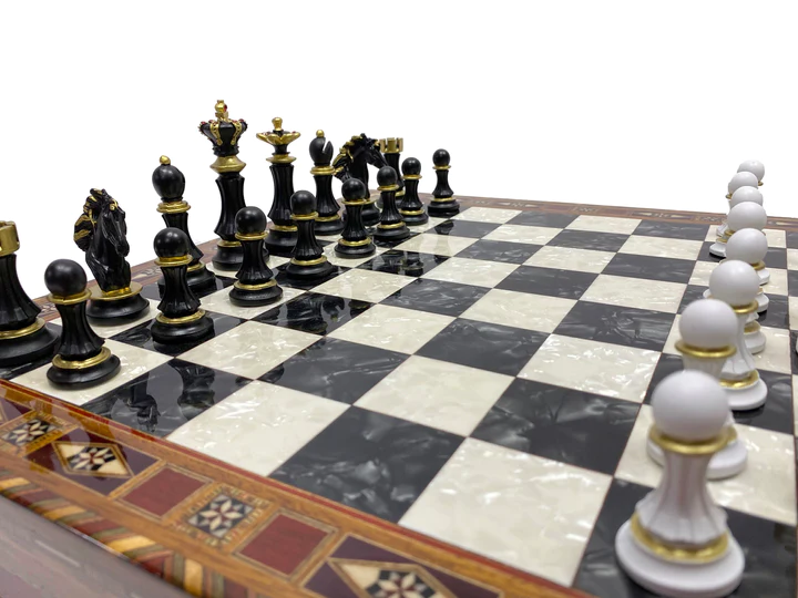 Council Chess Set - 16.5" (42cm) - Bricks Masons