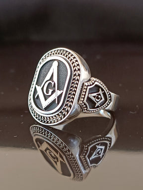Master Mason Blue Lodge Ring - Oval Shape With Square & Compass G - Bricks Masons