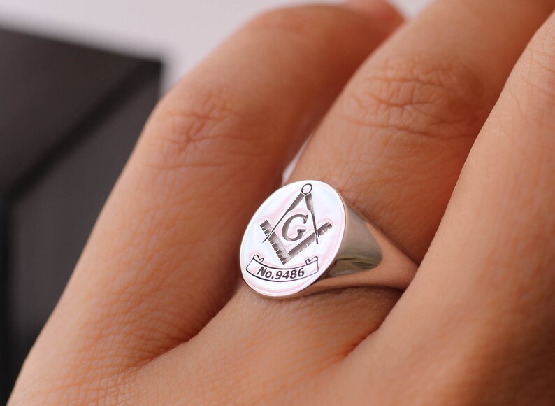 Master Mason Blue Lodge Ring - Customized Lodge Number