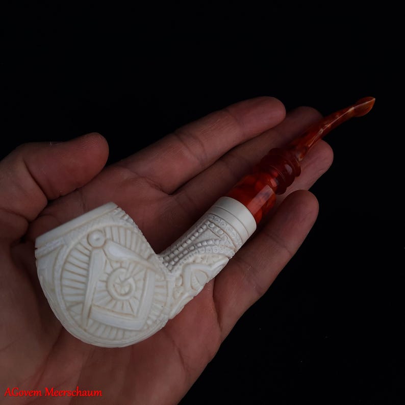 Master Mason Blue Lodge Meerschaum Pipe - Natural Bee wax Square & Compass G