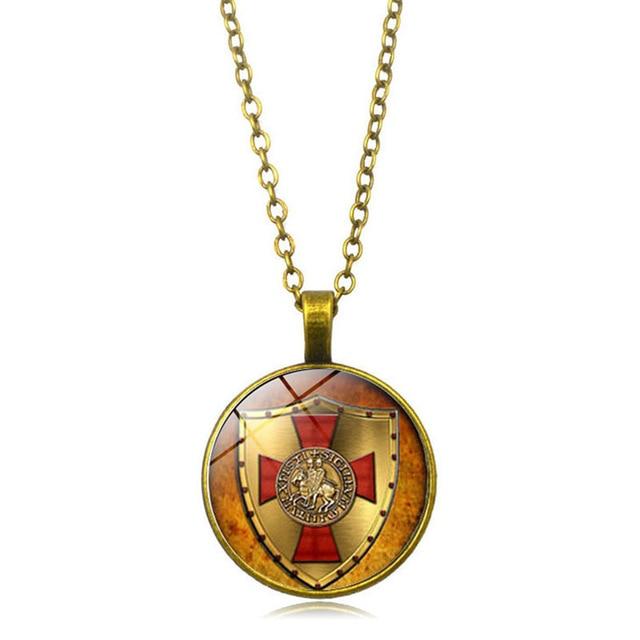 Knights Templar Necklace - Glass Cover Pendant - Bricks Masons