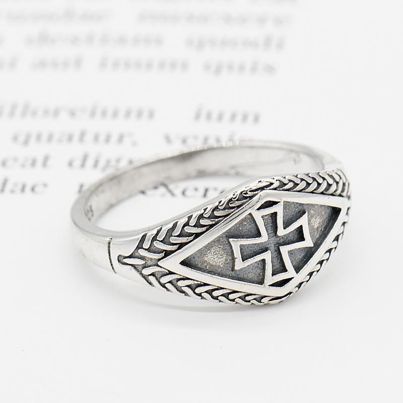 Knights Templar Ring - Sterling Silver Vintage Medieval Motif Cross - Bricks Masons