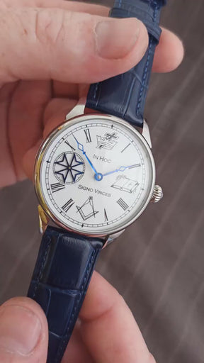 Reloj de pulsera Master Mason Blue Lodge - Esfera esqueletizada plateada con detalles intrincados